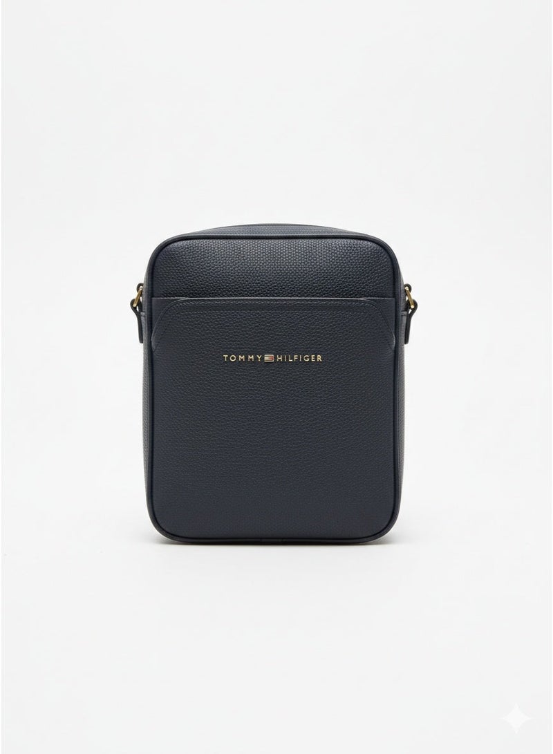 Hilfiger Denim Tommy Hilfiger Men's Elevated Pebbled Reporter Bag – Navy Blue - Image 1